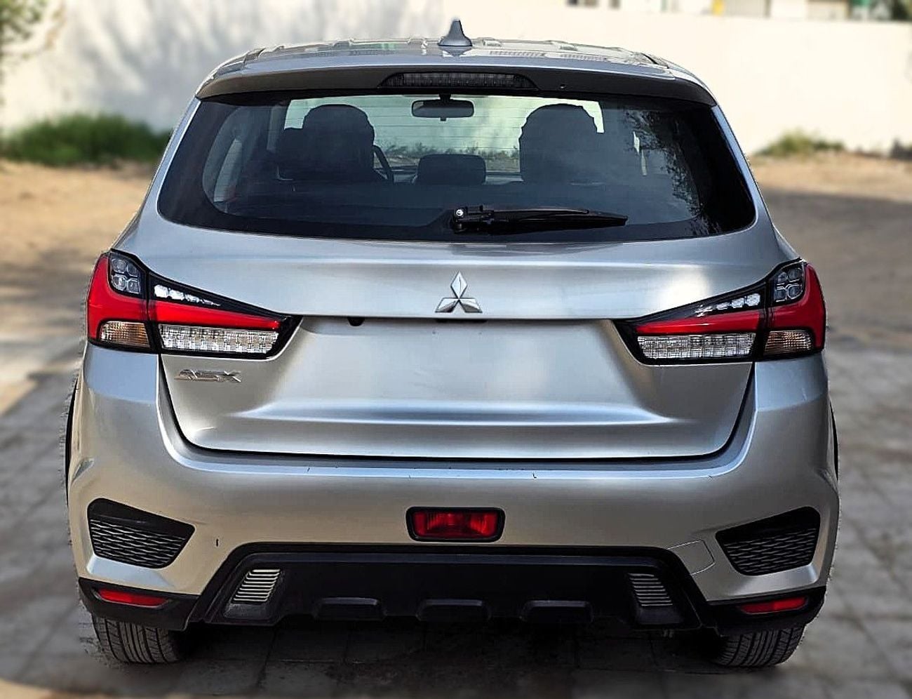 ميتسوبيشي ASX Low 2.0L FWD