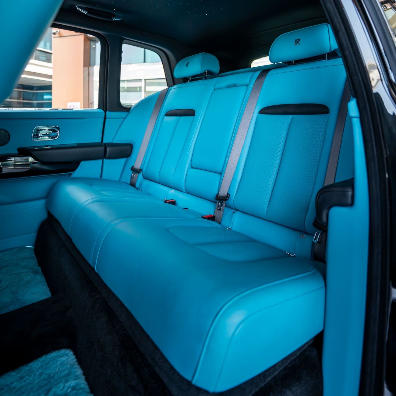 Rolls-Royce Cullinan 2024 ROLLS ROYCE CULLINAN BLACK BADGE DONE ONLY 6000KM