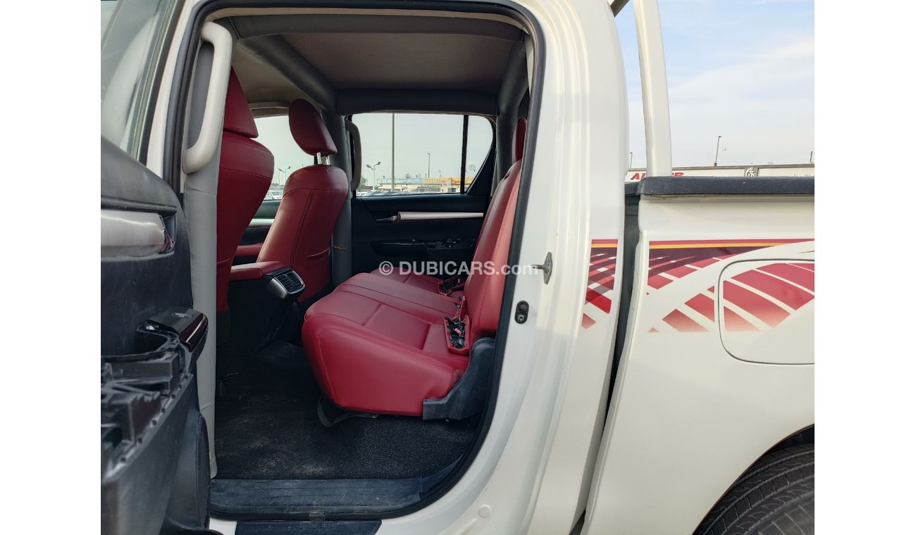 Toyota Hilux HILUX PETROL / AUTOMATIC / WIDE BODY / FULL OPTION (LOT # 896542)