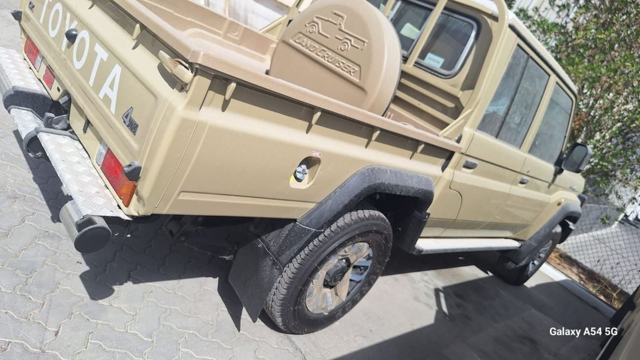 Toyota Land Cruiser Pick Up TOYOTA LAND CRUISER LC79 DC FULL OPTION AT