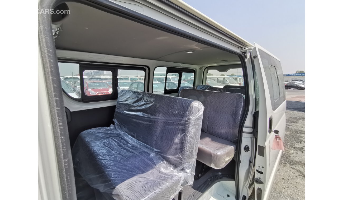 Toyota Hiace Standard ROOF MANUAL TRANSMISSION 2020 MODEL 15 SEATS 2.7L ENGINE ONLY FOR EXPORT VERY GOOD PRICE...