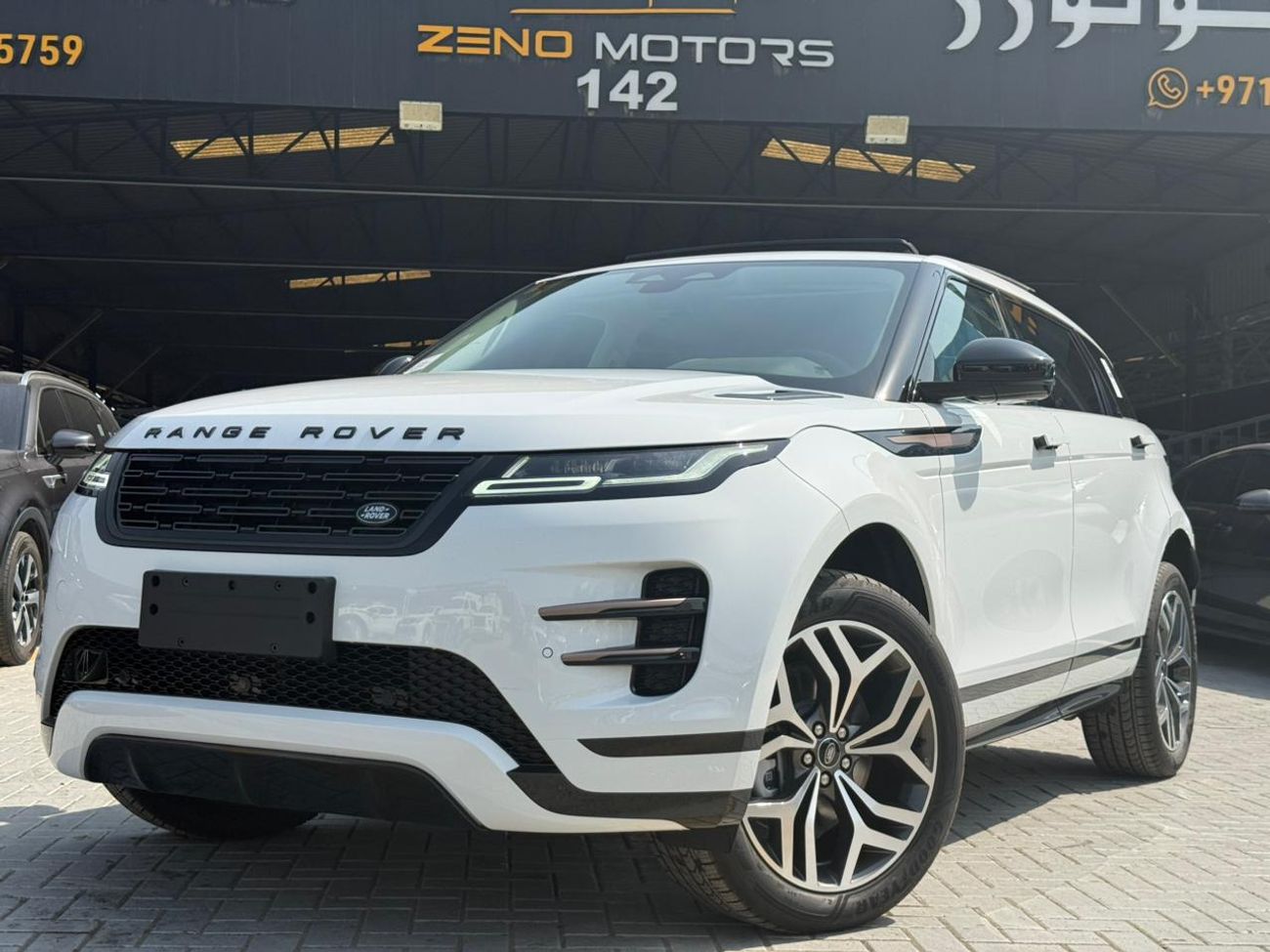 لاند روفر رانج روفر إيفوك Dynamic SE P200 2.0L