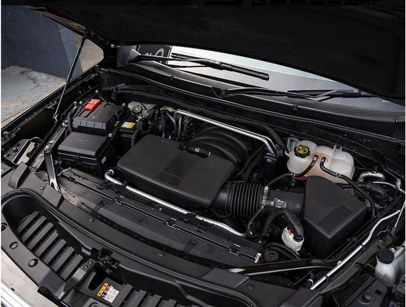 GMC Yukon 6.2 V8 Denali (AWD) RIGHT HAND DRIVE (EXPORT ONLY)