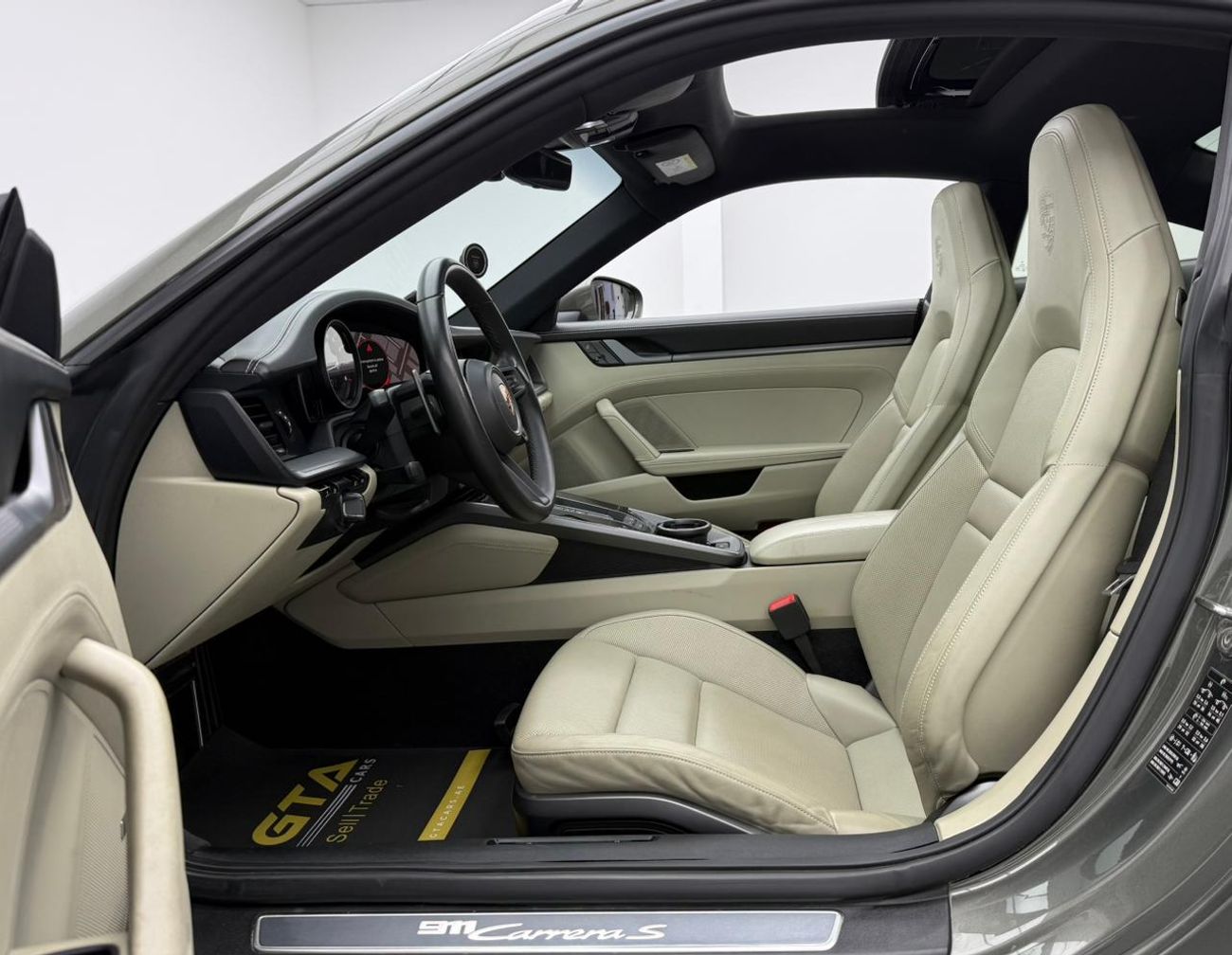 بورش 911  2020 Porsche 911 Carrera S, 2028 Porsche Warranty, Full Porsche Service History, Fully Loaded,