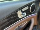 Mercedes-Benz E300 Premium 2.0L