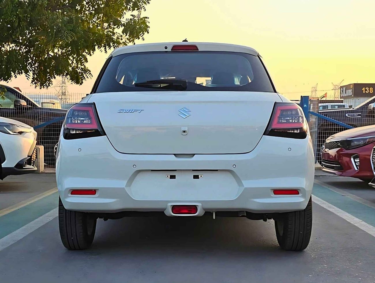 سوزوكي سويفت GLX 1.2L GCC // Radar // Trip Tronic // Blind Spot (CODE # GLX)