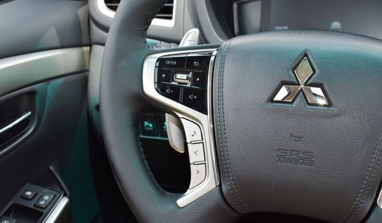 ميتسوبيشي مونتيرو Brand New Mitsubishi Montero Sport 2023 Export 3.0L A/T 4WD Petrol|White/Beige |MONTEROSPORTGLS2|