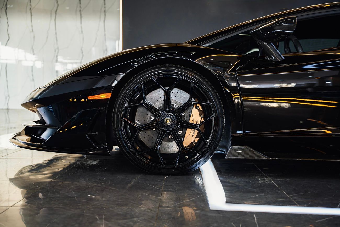 Lamborghini Aventador