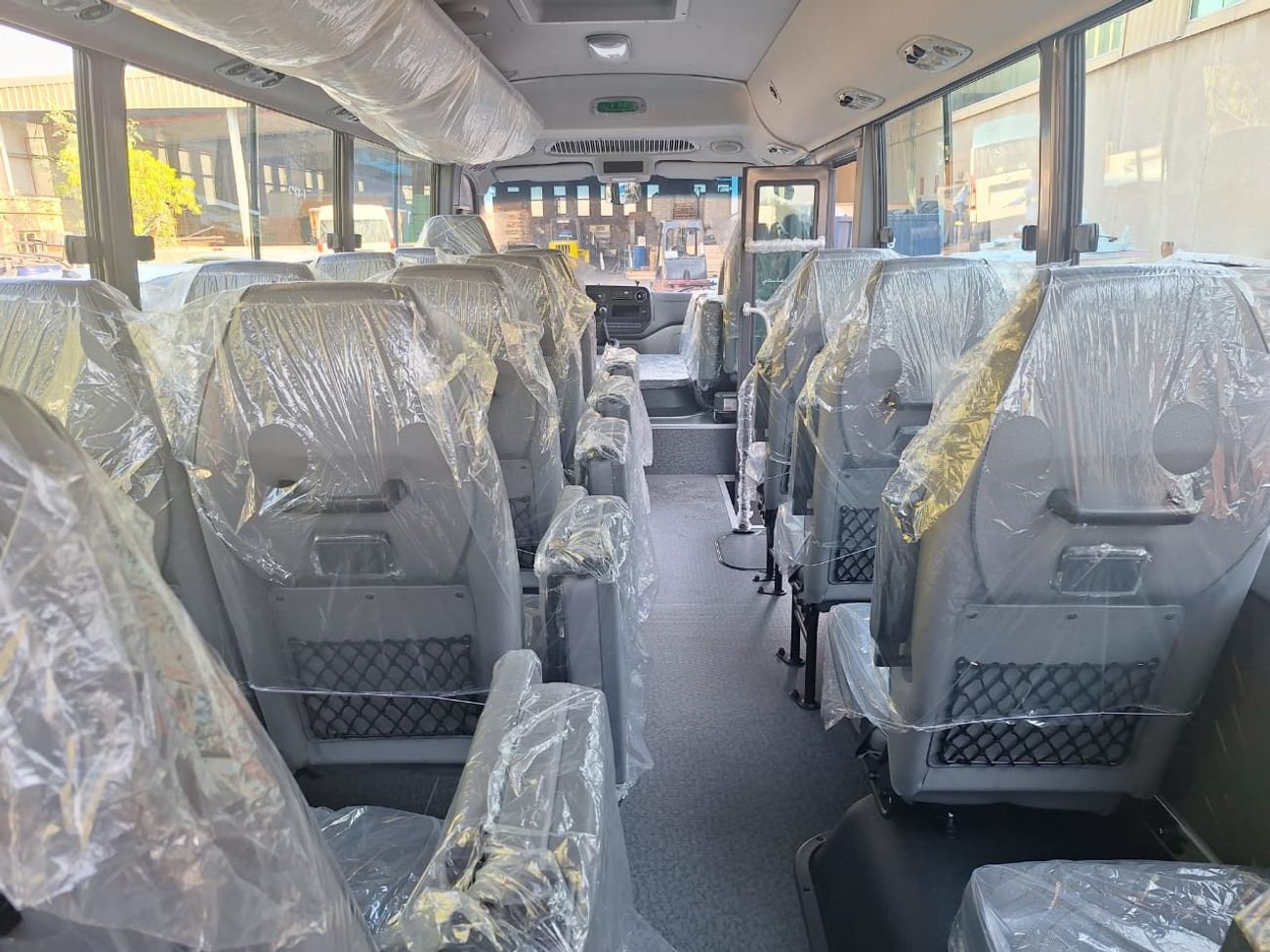 Hyundai County NEW HYUNDAI COUNTY BUS 3.9L 29STR DIESEL M/T 2026