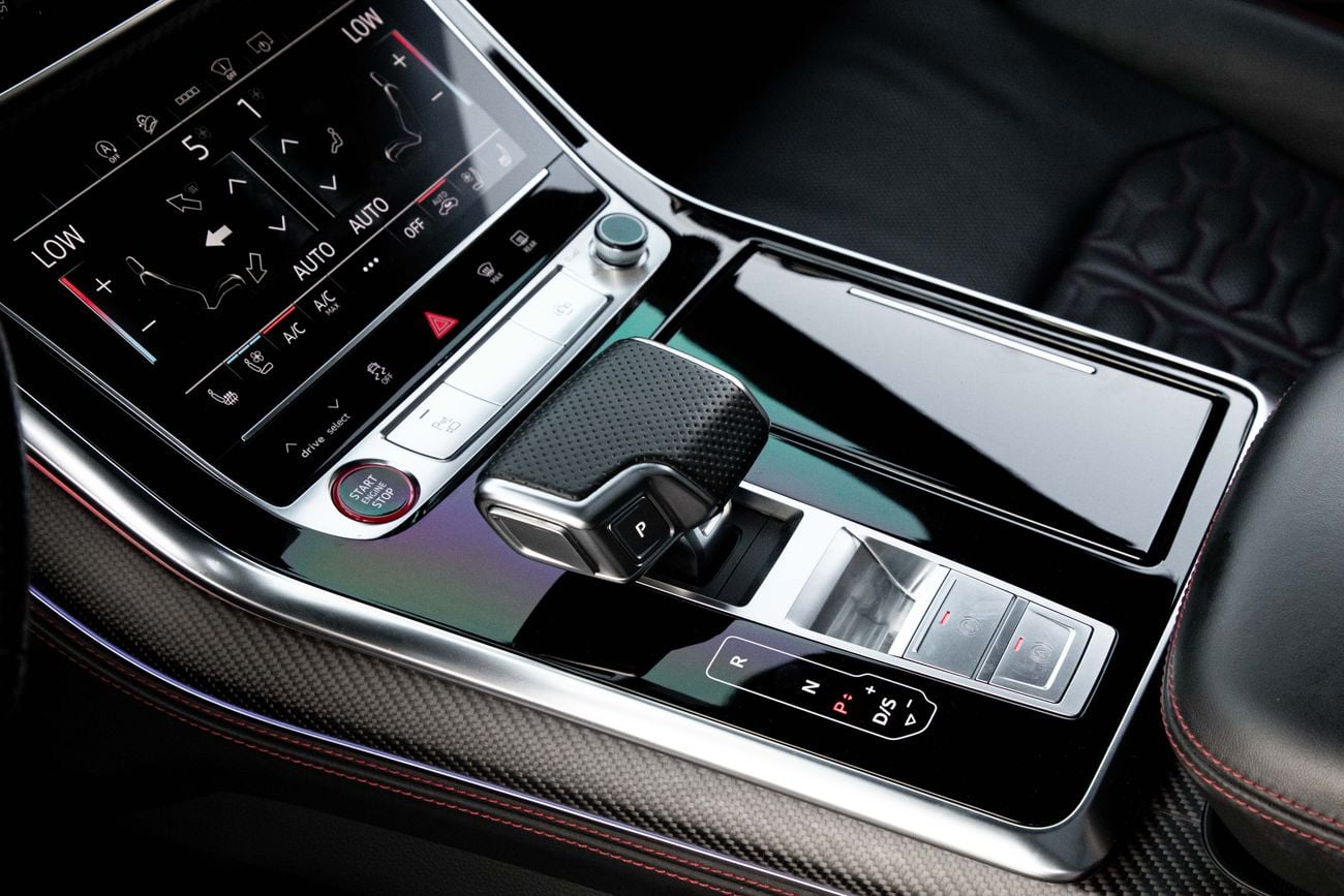 أودي RSQ8 RSQ8 | 5,875 P.M | 0% Downpayment | AUDI HISTORY | UNDER WARRANTY!