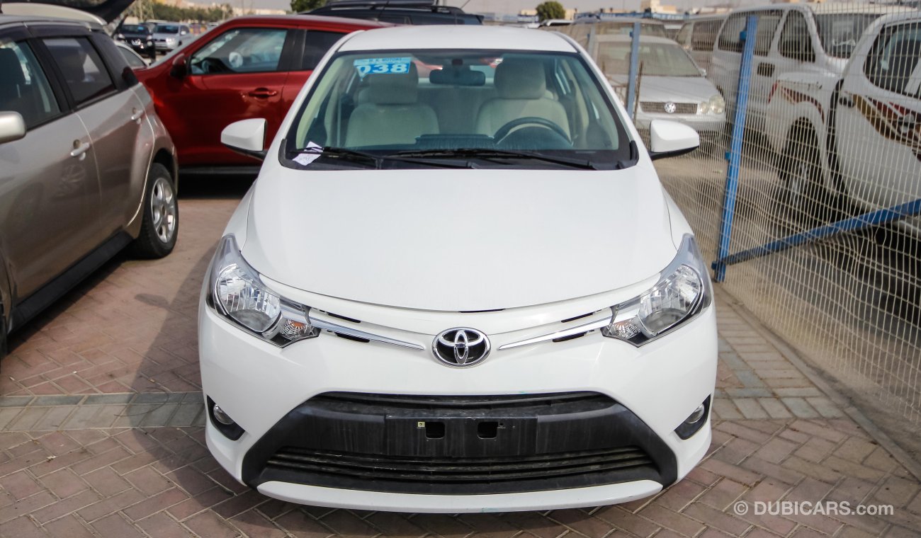 Toyota Yaris SE