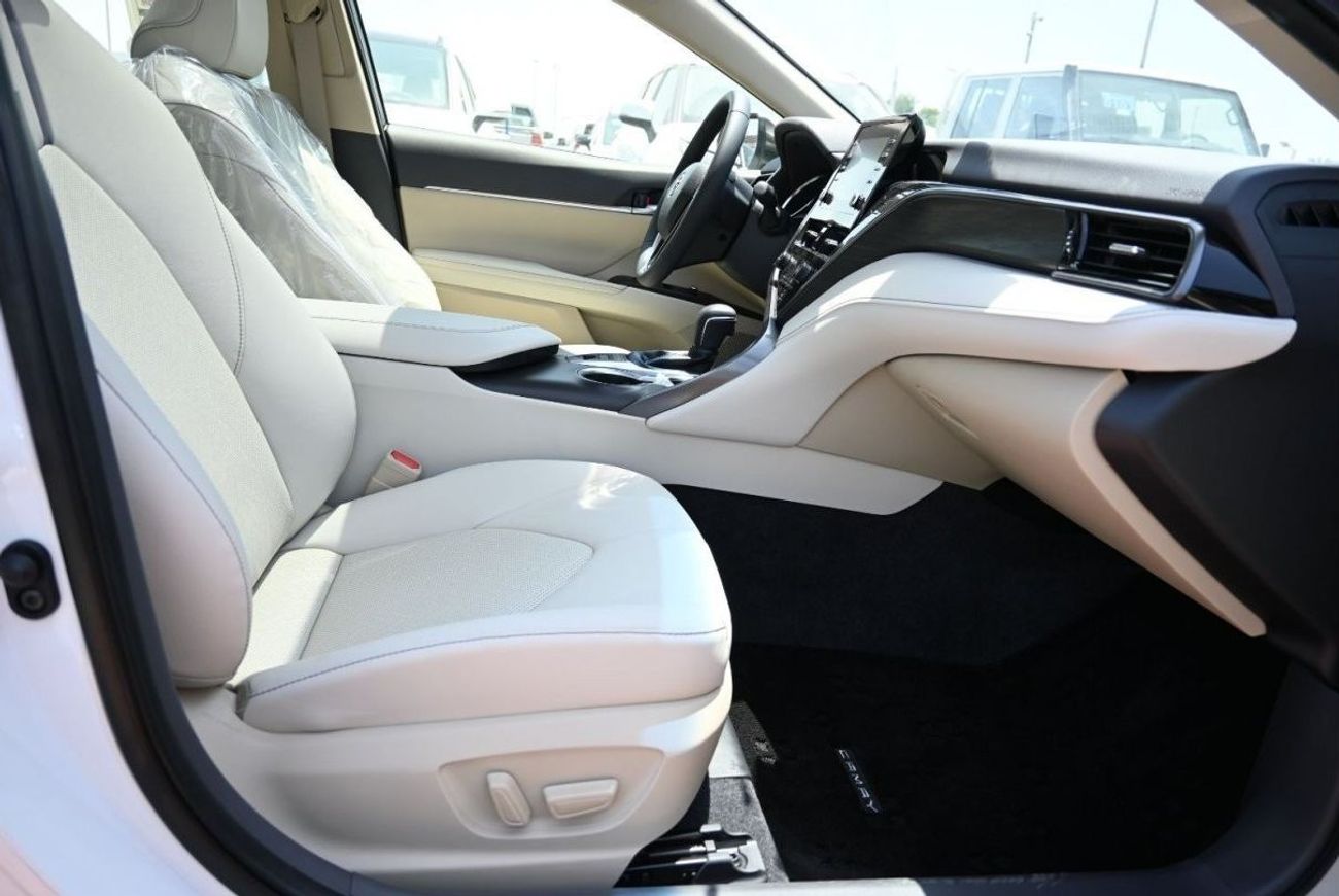 Toyota Camry Toyota Camry Limited 3.5L Petrol, V6, Sedan, FWD, 4Doors Features: Panoramic Roof, Radar, Cruise Con