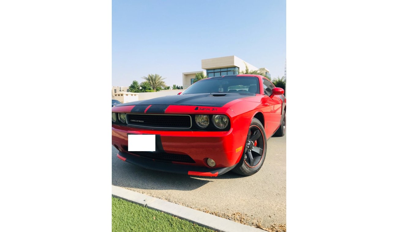 Dodge Challenger (V6) 685X48 0% DOWN PAYMENT,V6,FSH ,GCC, FULL AUTOMATIC