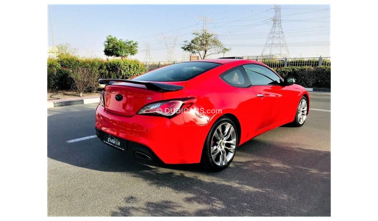 Hyundai Genesis HYUNDAI GENSIS 2015 MODEL GCC CAR IN PERFECT CONDITION WITH A VERY LOW MILEAGE 65K KM ONLY