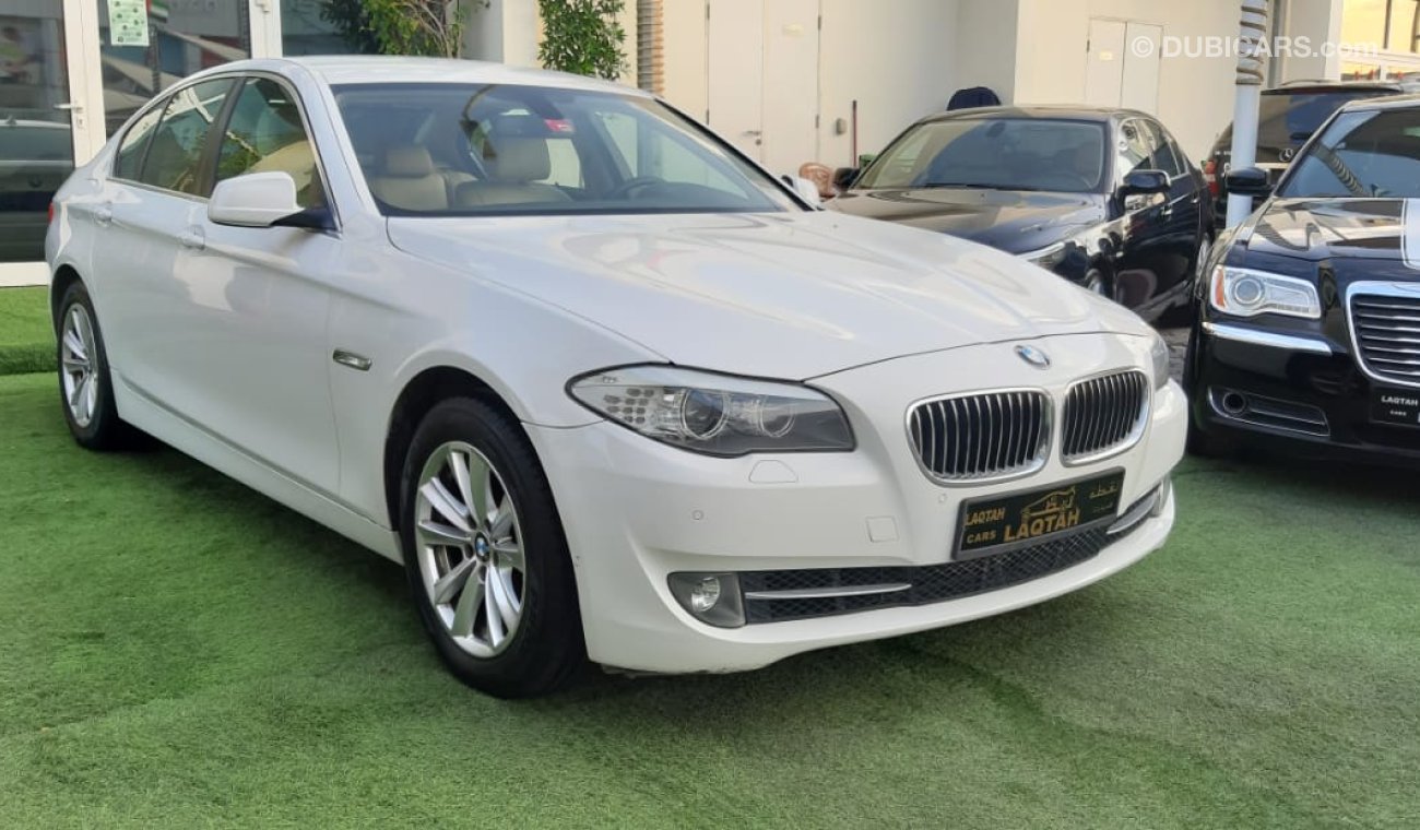 BMW 520i i - Gulf No. 2 Cruise Control Screen Control Cruise Control Rear Camera Power Chair in excellent con