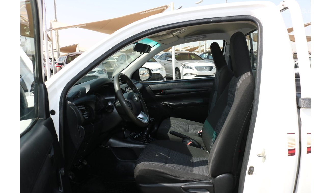 تويوتا هيلوكس 4X2 SINGLE CABIN PICKUP WITH GCC SPECS