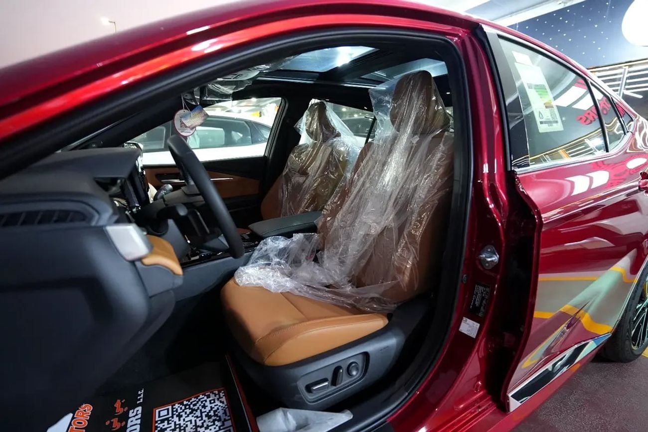 Toyota Camry LUMIERE HEV Lumiere HYBRID - Brand - GCC Specs