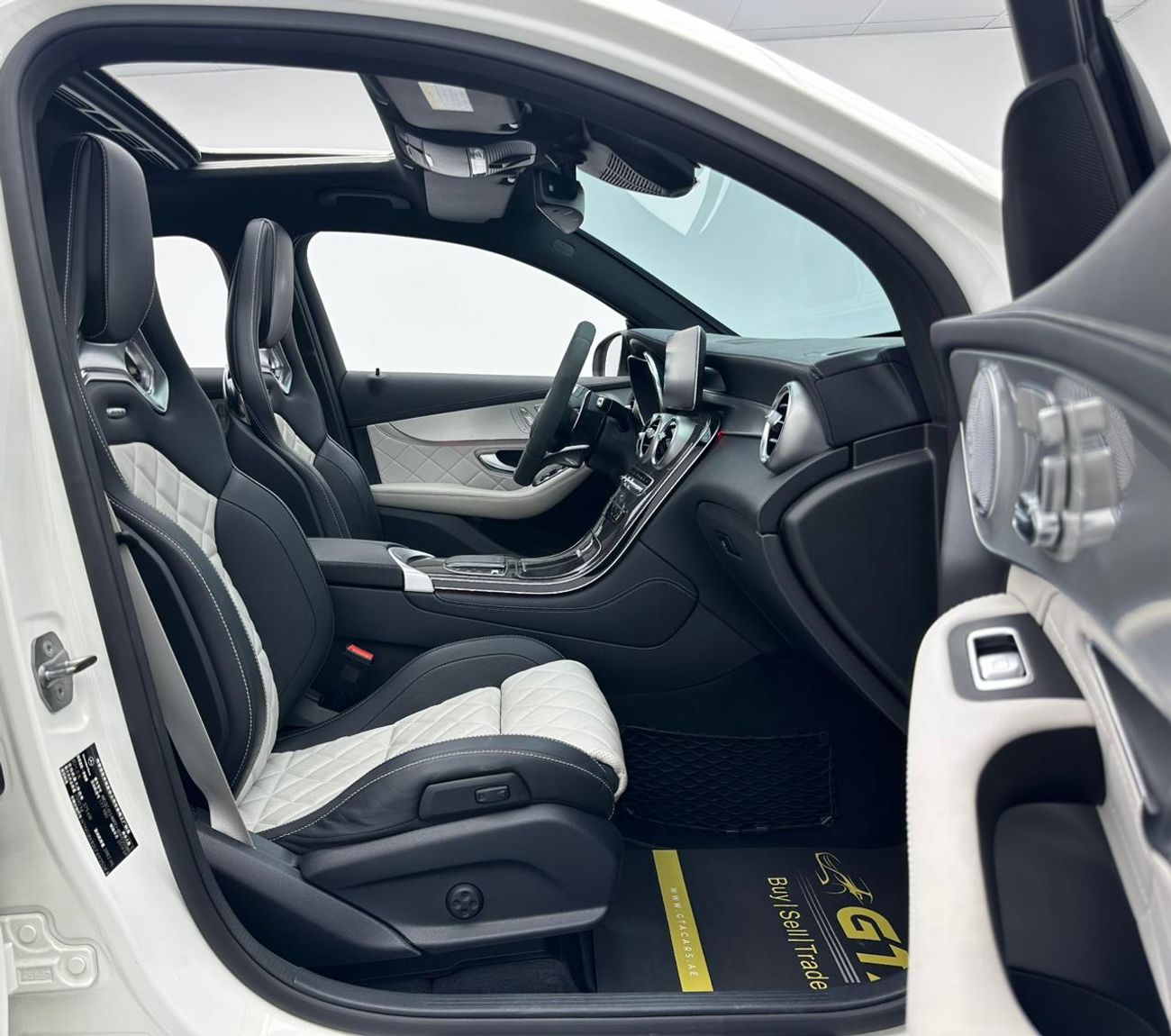 Mercedes-Benz GLC 63 S AMG 2020 Mercedes-Benz GLC 63S AMG Coupe 4MATIC+, AMG Double Night, 1 Year Unlimited Km Warranty, Full S