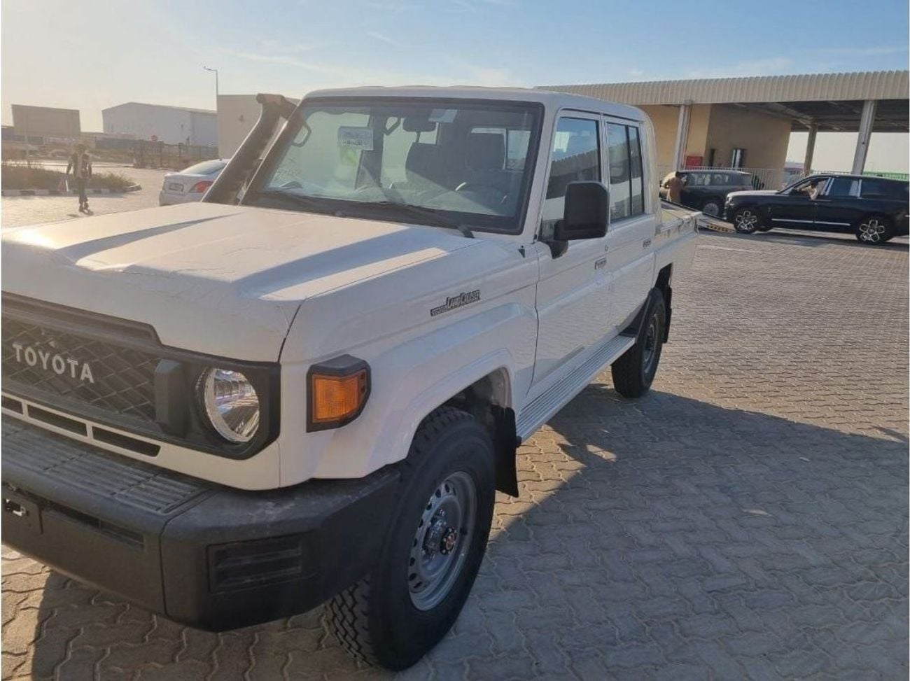 تويوتا لاند كروزر بيك آب 6 CYLINDERS MANUAL