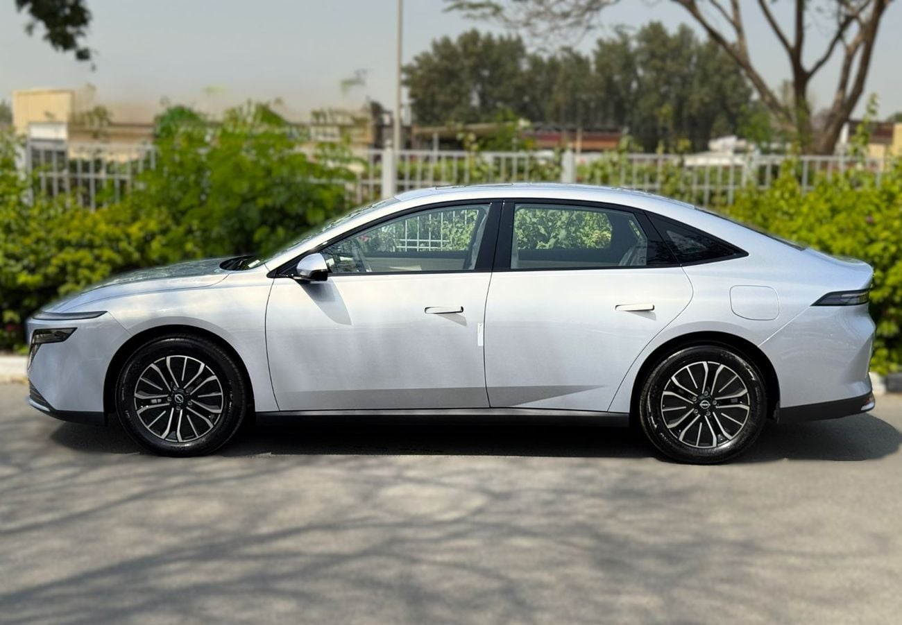 Nissan N6 Nissan N6 180 Max 2025 – Plug-in Hybrid