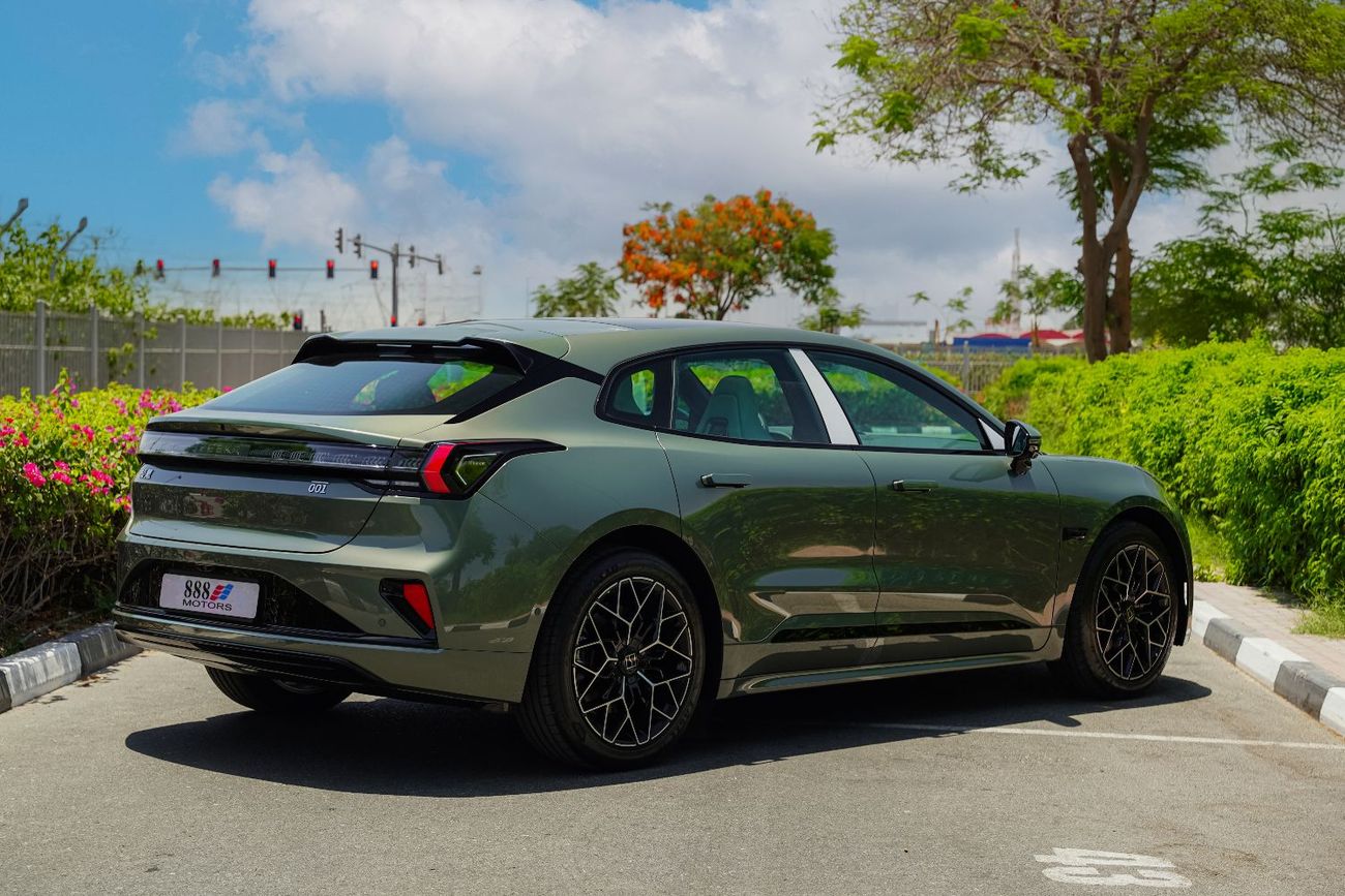 زيكر 001 2025 ZEEKR 001 Single-Motors100 kw/h Long Rang RWD Green 0Km