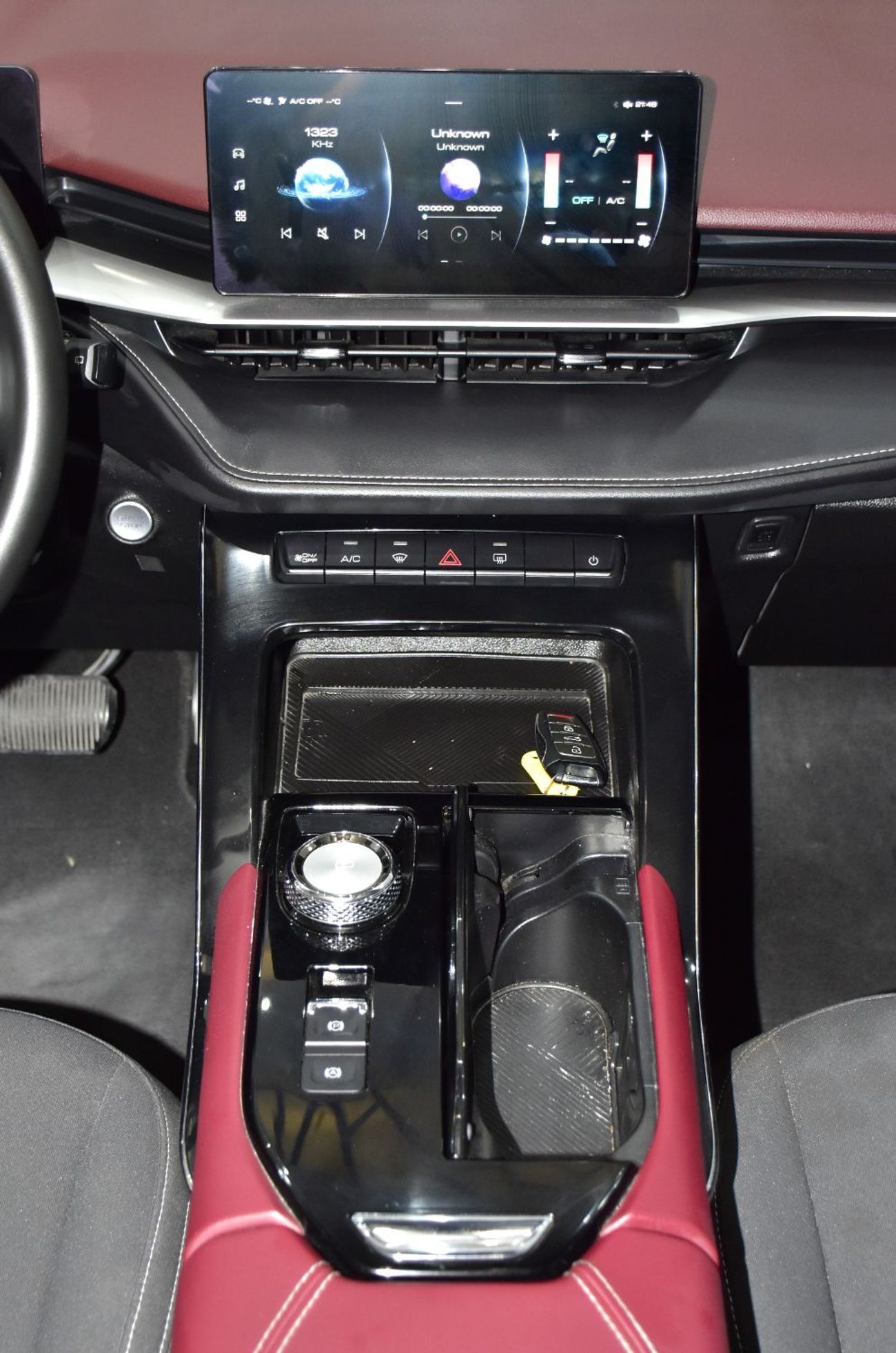 Haval H6 EXCELLENT DEAL for our Haval H6 2.0 GDiT ( 2023 Model ) in White Color GCC Specs