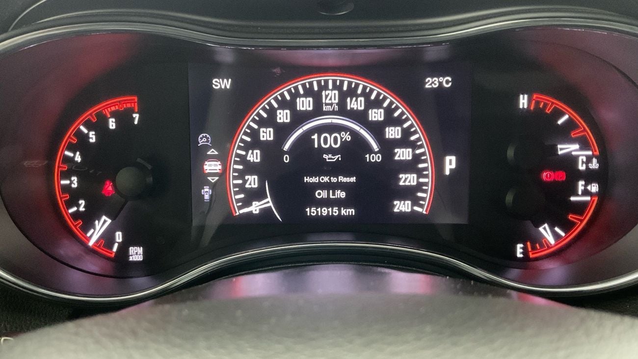دودج دورانجو 5.7 AUTO 4WD R/T | شامل الضمان | 0 ﺪﻔﻋﺓ ﺃﻮﻟﻯ