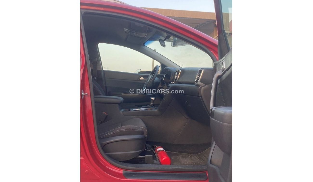 Kia Sportage GT (GCC 1.6 ) very good condition without accident original paint