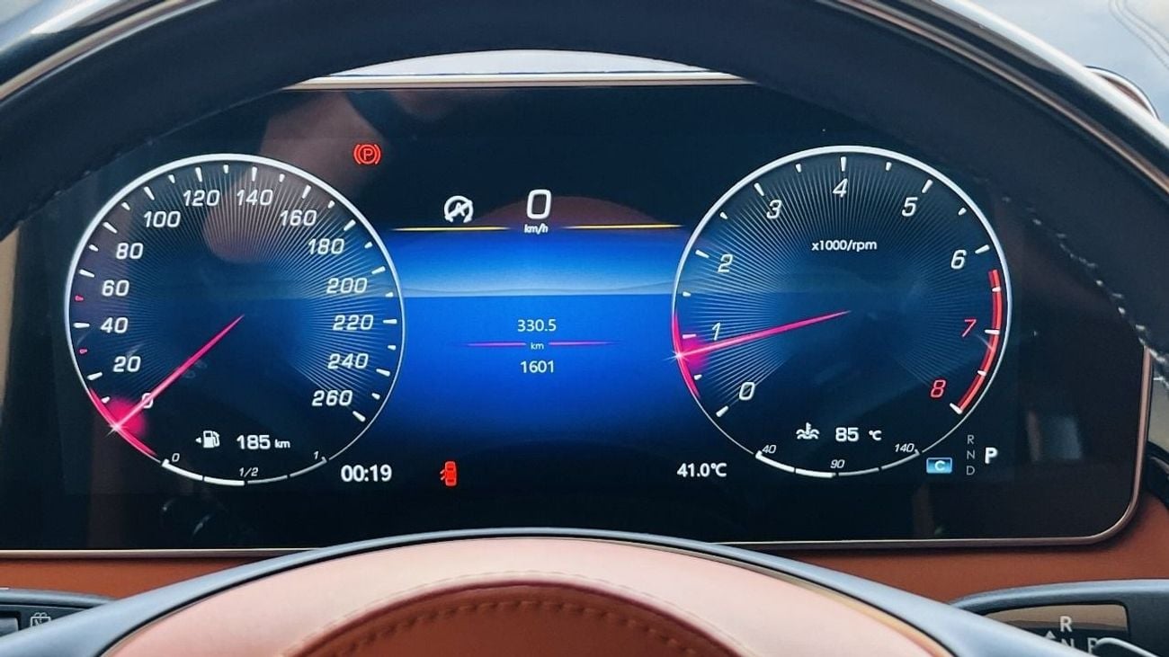 مرسيدس بنز V 250 AED 6,400 PM | VIP MERCEDES V250 | VLINE DESIGN | LOW MILEAGE | LIKE NEW