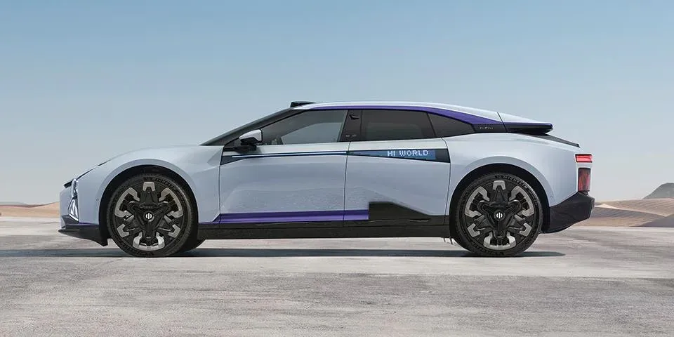 HiPhi Z exterior - Side Profile