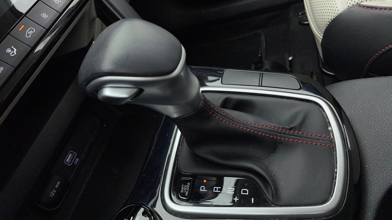 Kia Seltos GT LINE 1.6 | Zero Down Payment | Home Test Drive