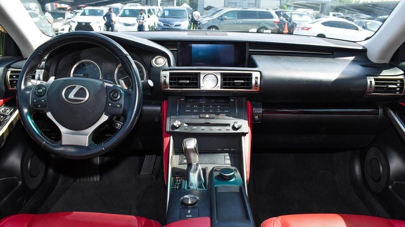 لكزس IS 300 Platinum 2.0L