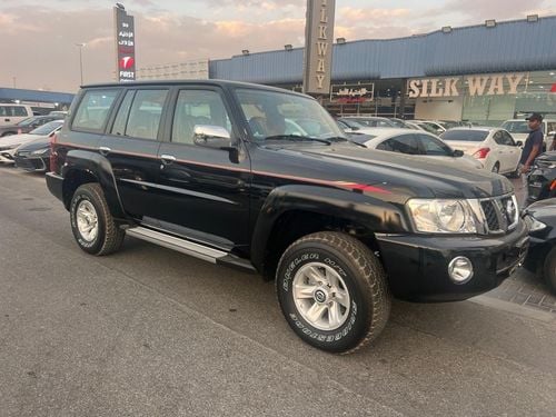 Nissan Patrol Safari Safari 4.8L M/T