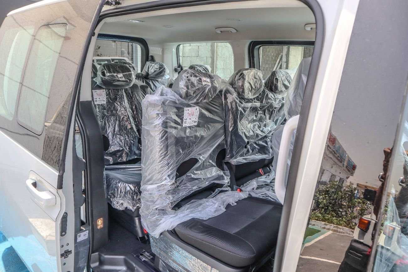 هيونداي ستاريا Hyundai staria 3.5L 2025model A/T 11 seaters