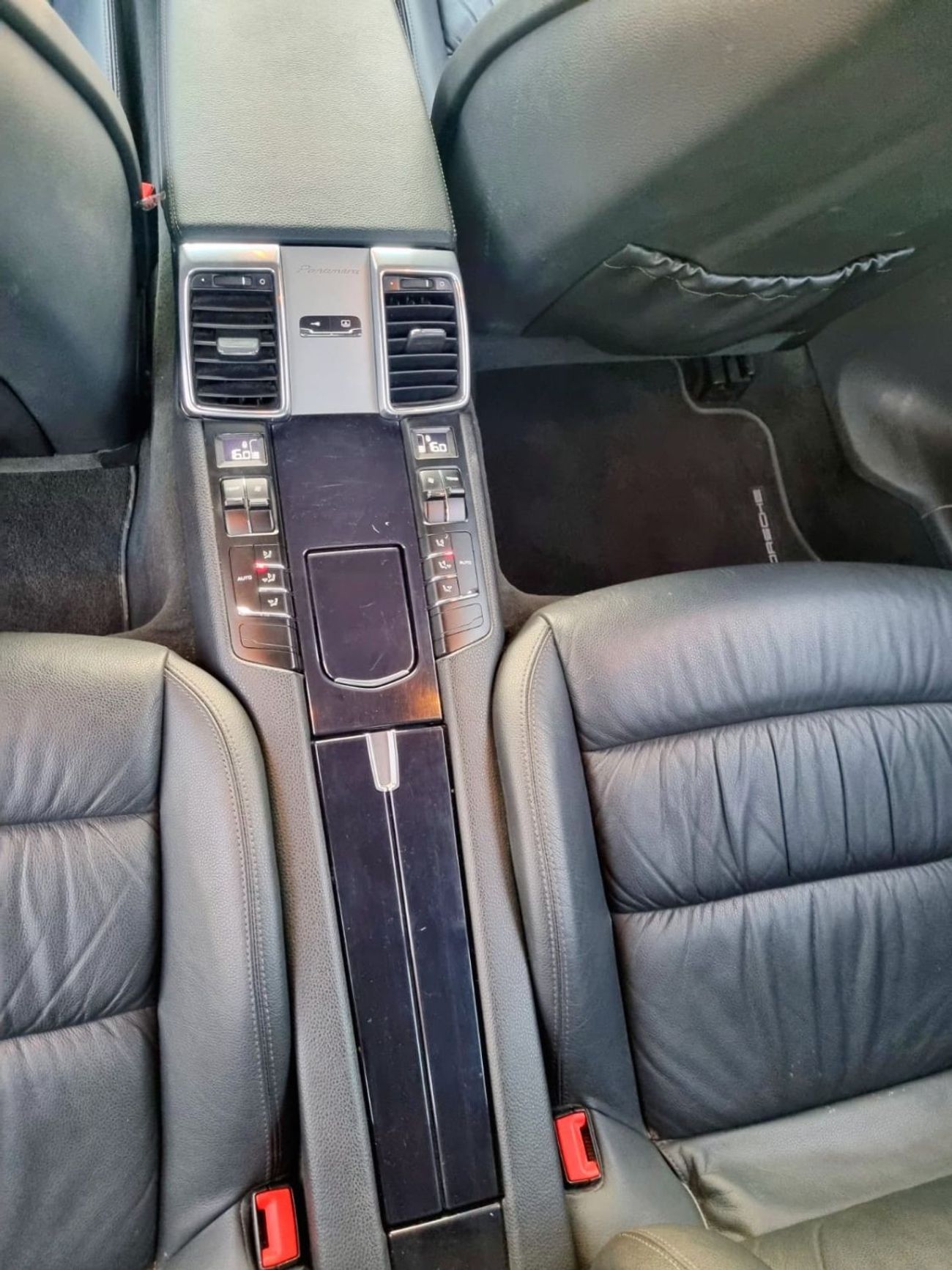 Used Porsche Panamera 2010 for sale in Umm alQuwain 745728