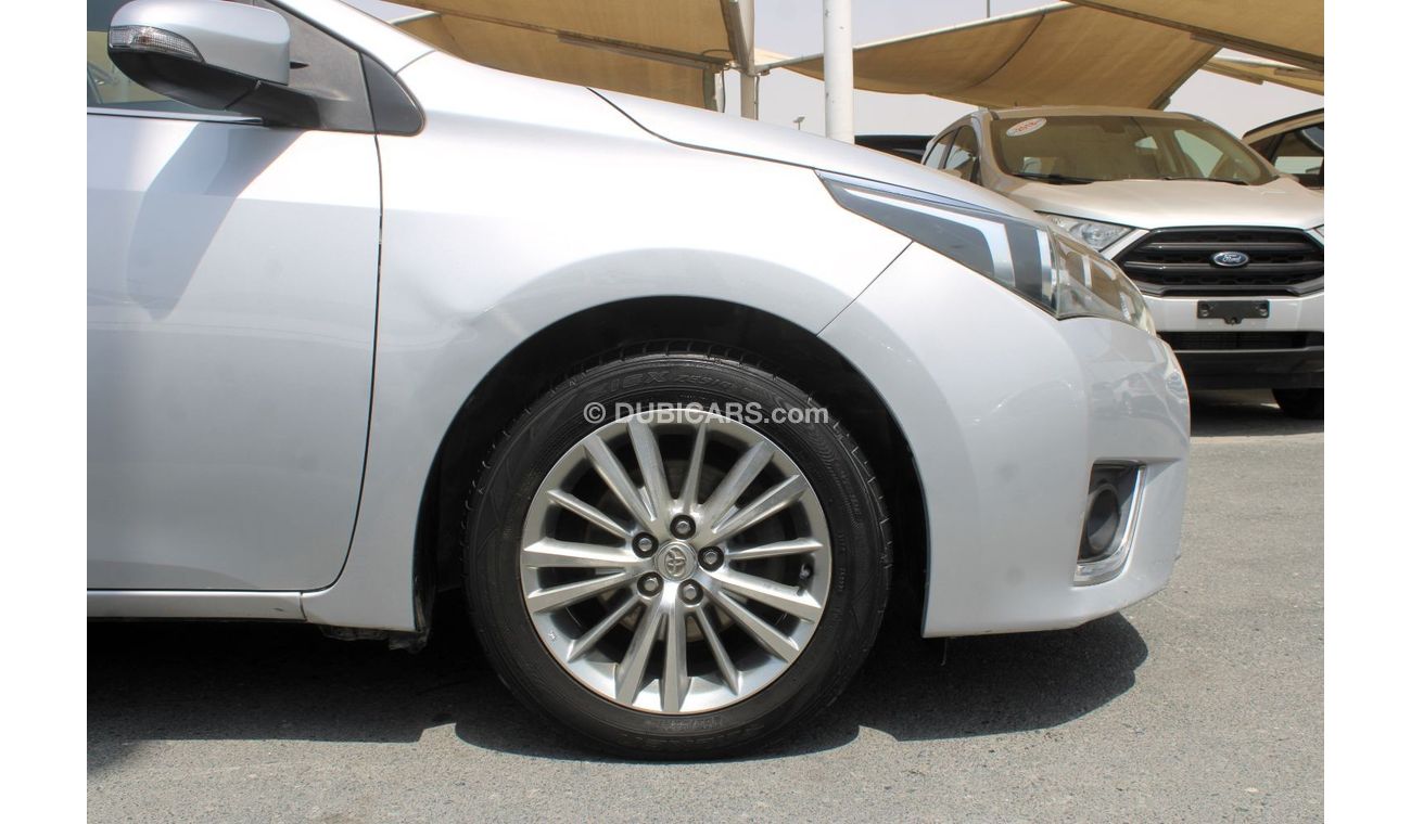 Toyota Corolla SE+ TOYOTA COROLLA 2015 - 2000 CC - PUSH BUTTON START - ACCIDENTS FREE - PERFECT CONDITION INSIDE OU