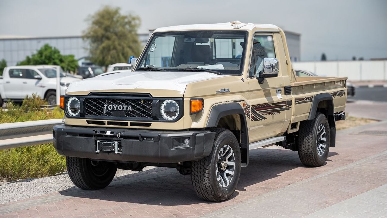 Toyota Land Cruiser Pick Up TOYOTA LANDCRUISER PICKUP SINGLECABIN 4.0 SUPER DXL 4X4 -2026YM