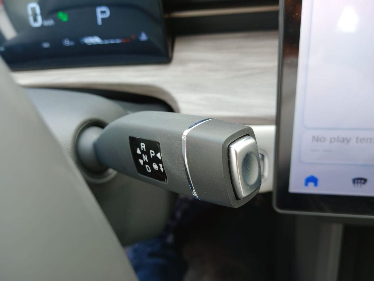 Jetour Dashing only for Export 1.6L Turbo FWD..SUV . cement grey color