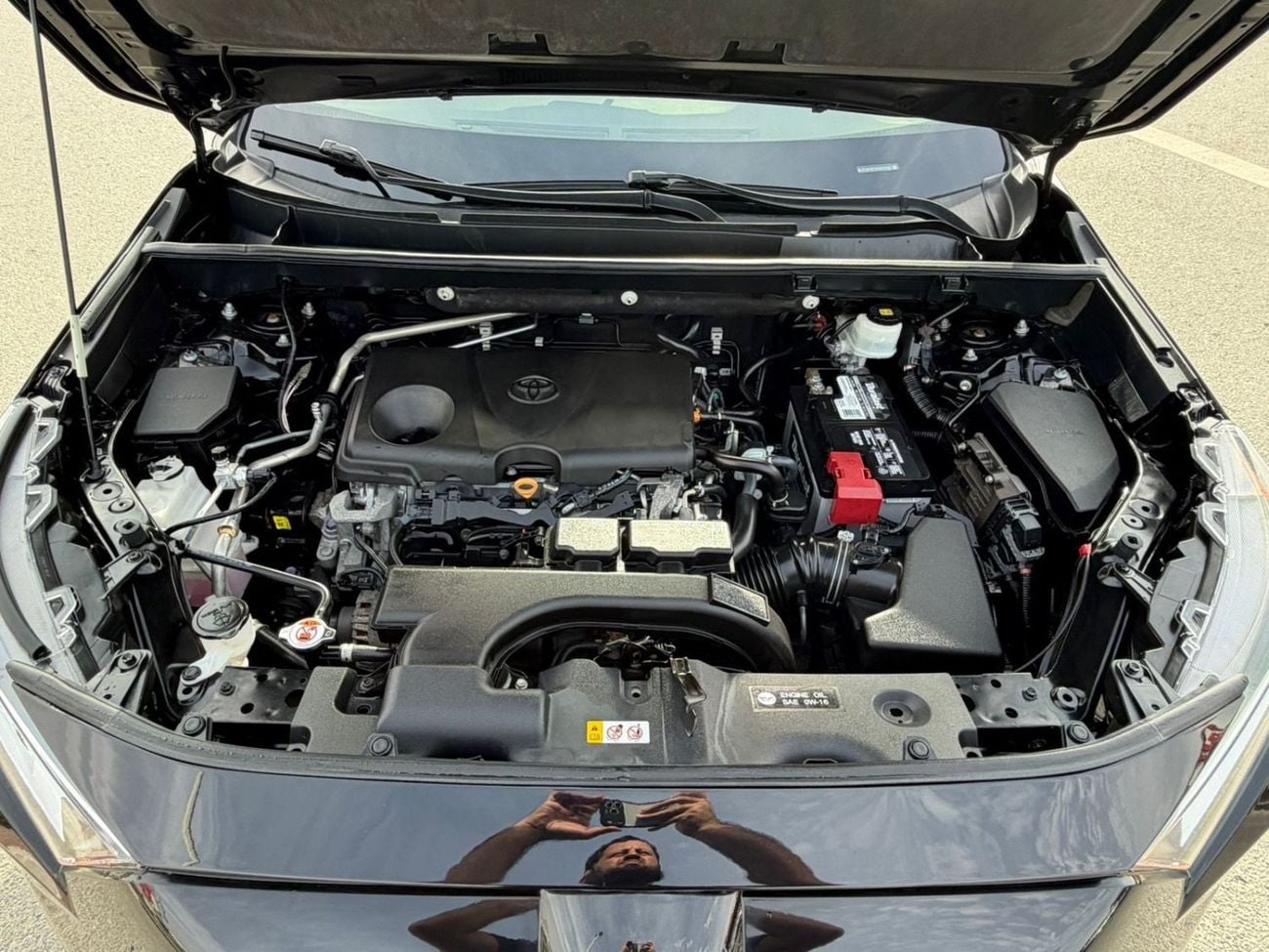 Toyota RAV4 2019 TOYOTA RAV4 XLE Full Option