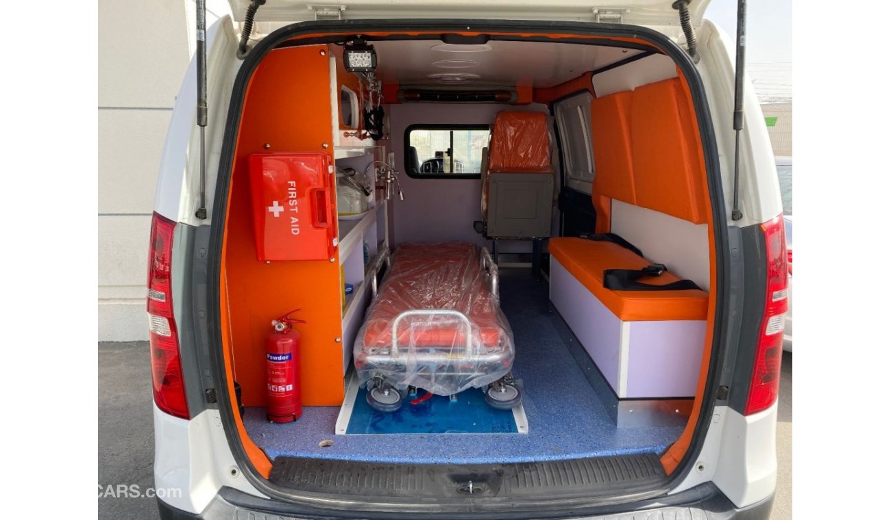 Hyundai H-1 Std Van Ambulance Special Conversion