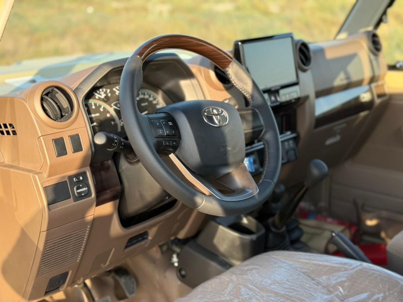 تويوتا لاند كروزر بيك آب