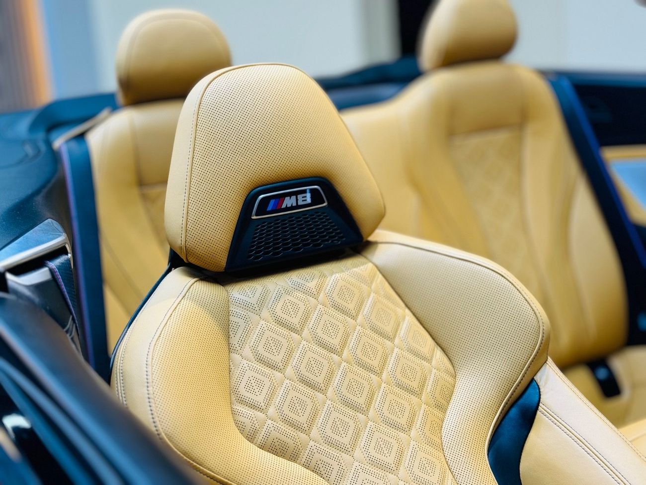 BMW M8 Competition 4.4L (625 HP)