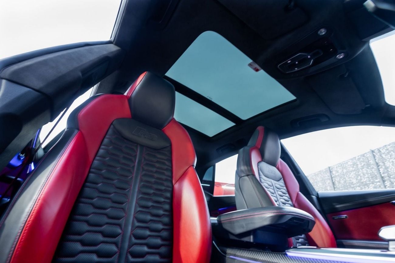 Audi RSQ8 TFSI quattro 4.0L