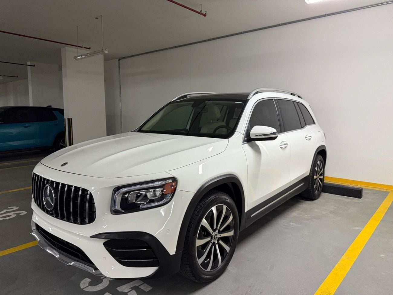 Mercedes Benz GLB250 4MATIC Premium 2.0L (5 Seater)