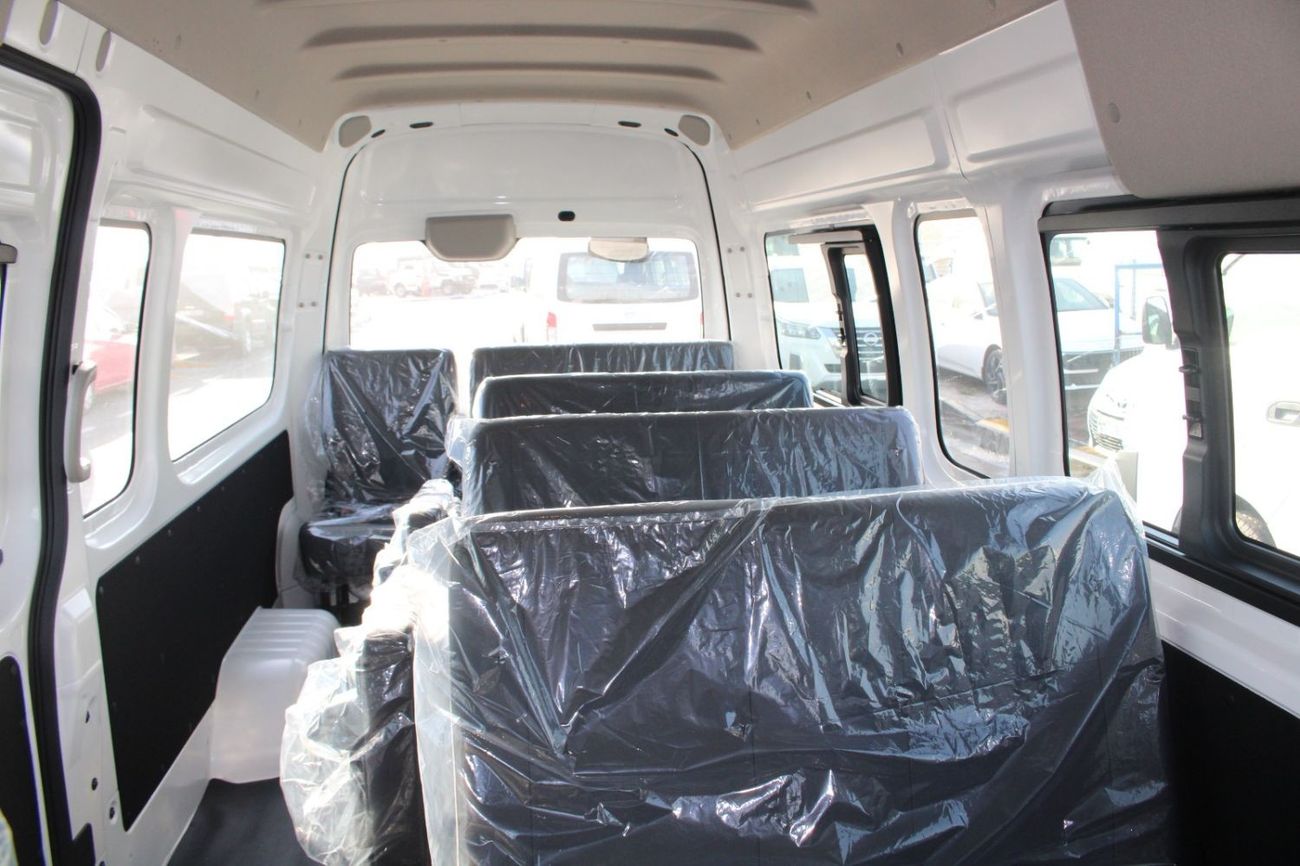 Nissan Urvan LHD - NISSAN URVAN 2.5L DIESEL 15-SEATER HIGH ROOF NARROW BODY DX MANUAL