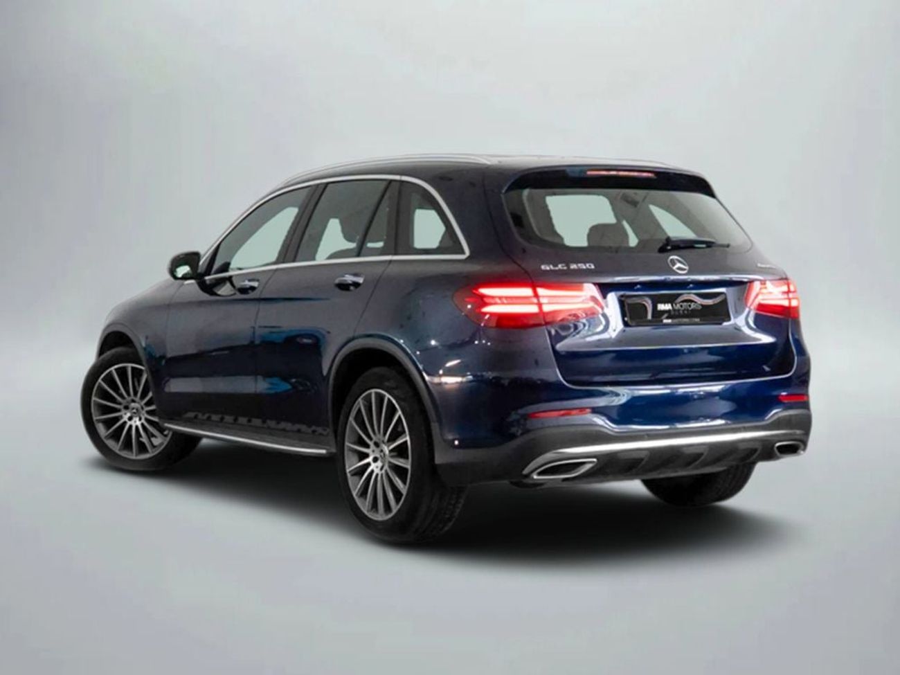 مرسيدس بنز GLC 250 AMG 2.0L