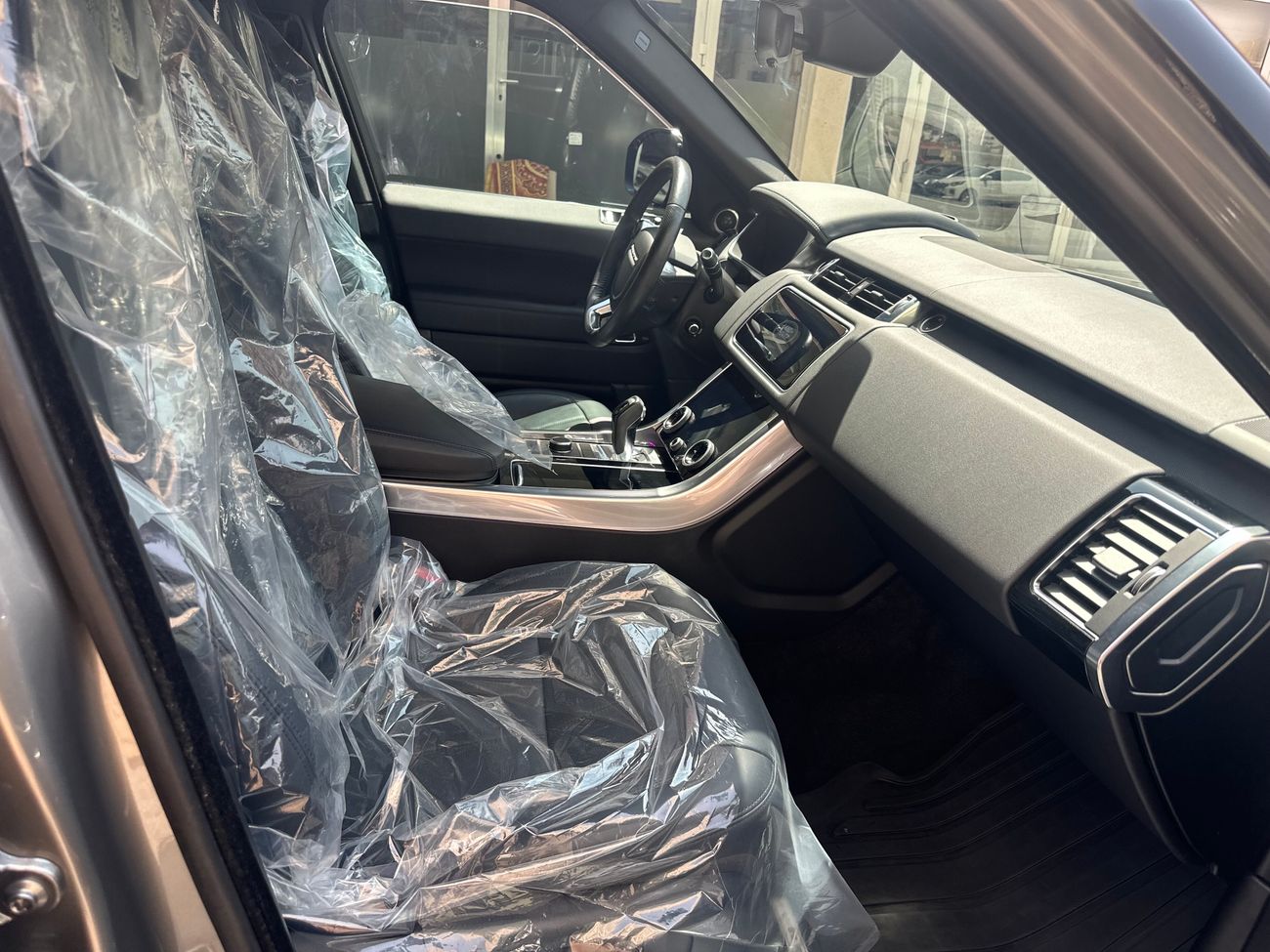 لاند روفر رينج روفر سبورت 3.0Turbo new engine