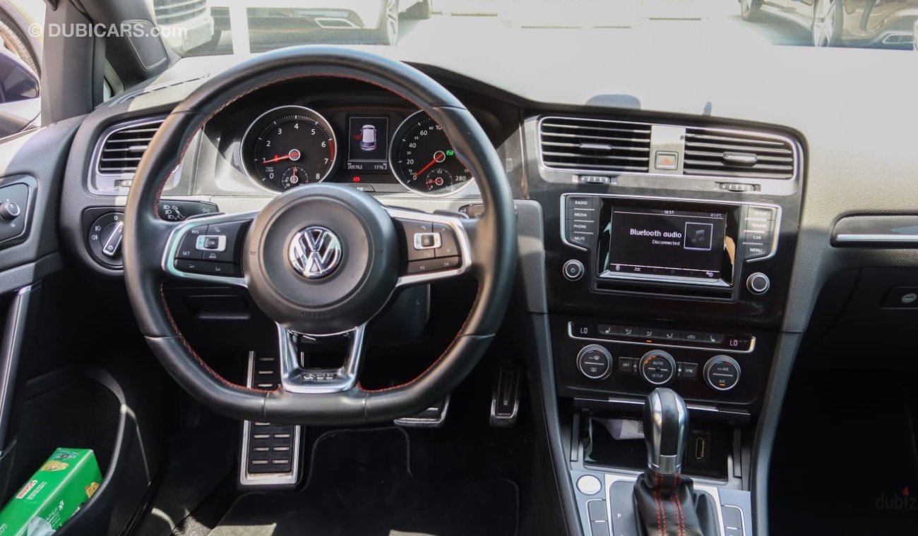 Volkswagen Golf Volkswagen GTI 2014 GCC V4 Good Condition - Full Option