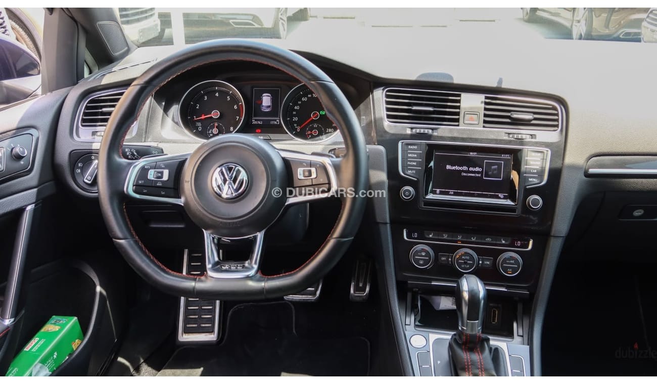 فولكس واجن جولف Volkswagen GTI 2014 GCC V4 Good Condition - Full Option