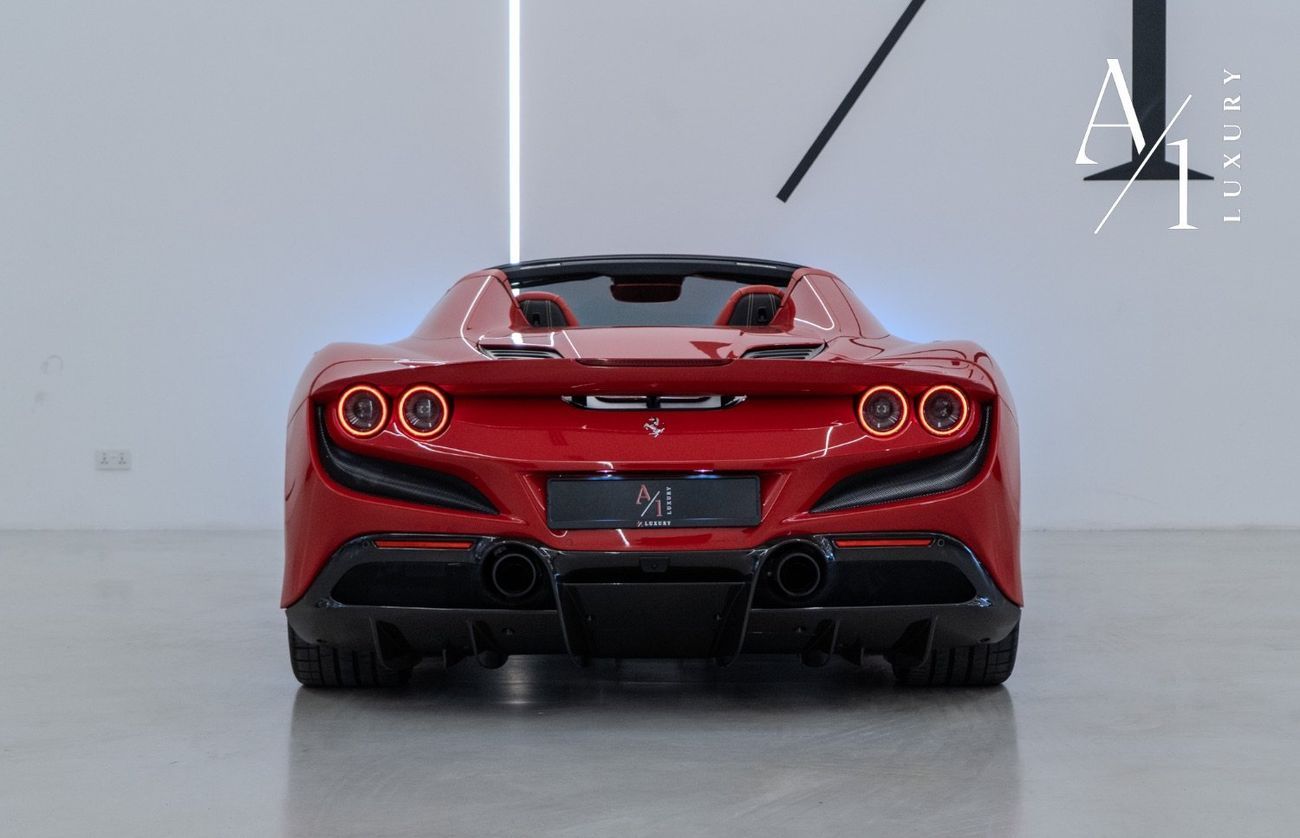 فيراري ف ٨ سبيدر 3.9T V8